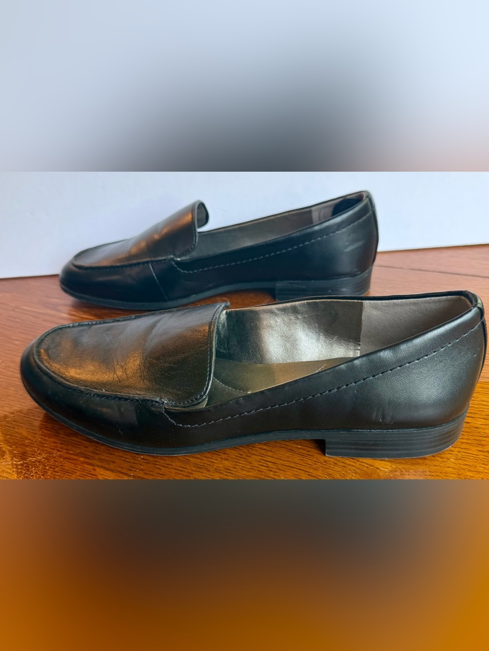 Bandolino Black Leather Slip-On Women’s Loafers